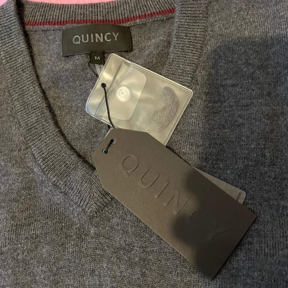 sweater - Picture 5 of 7